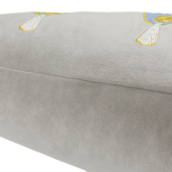 velvet-pillow-seam-sticthed