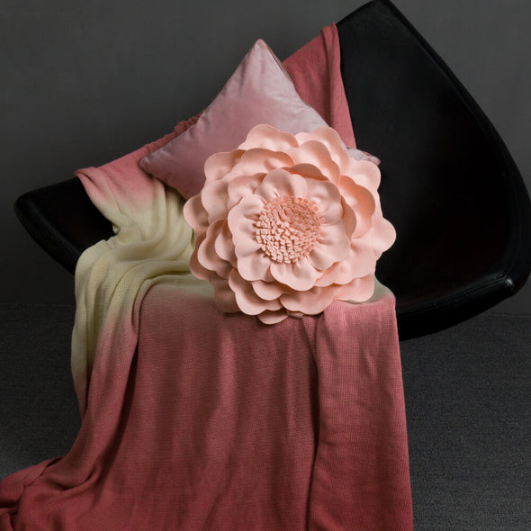 decorative-soft-pink-pillow-cases