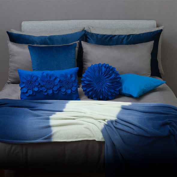 flower-blue-pillowcase-for-bedding