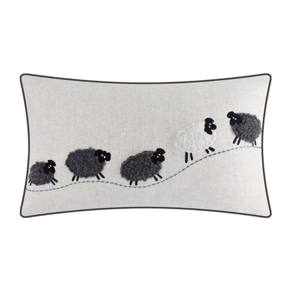 cream-throw-pillows-with-sheep