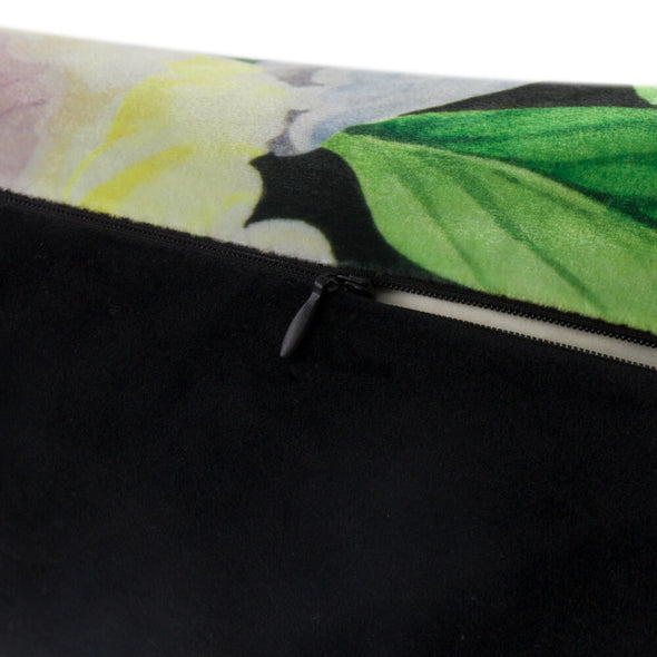 zipper-on-printed-pillow-case