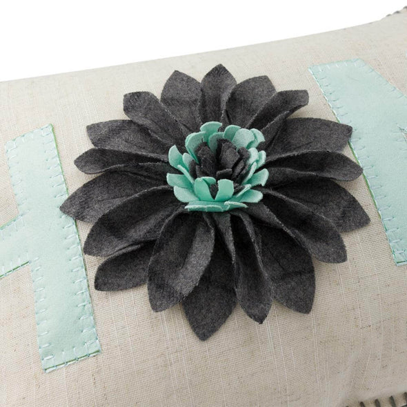 embroidered-Pillow
