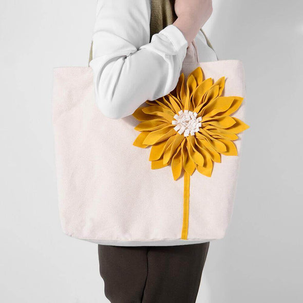 designer-handbags-with-flowers