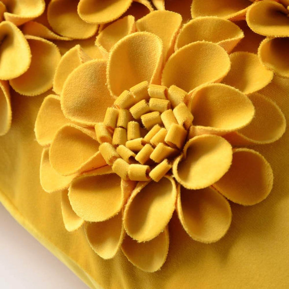 yellow-throw-pillows