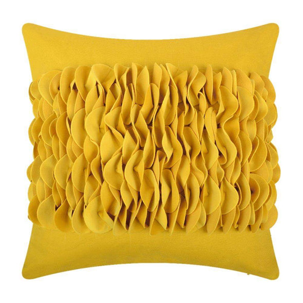 velvet-gold-pillow-shams