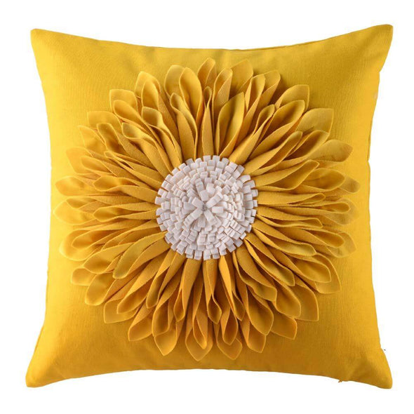 square-sunflower-gold-velvet-pillow