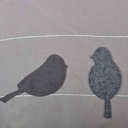 sofa-decorative-bird-pillows