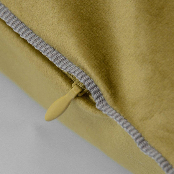 pillow-piping