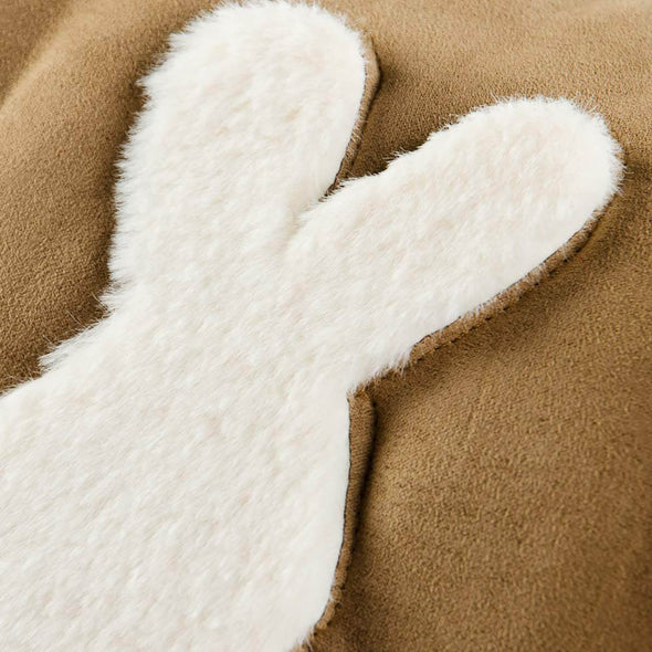 white-fur-pillow-case