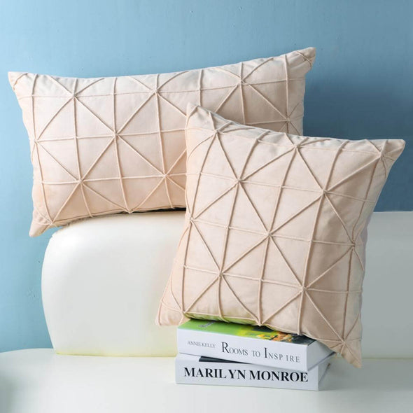 sofa-decorative-geometric-pillow