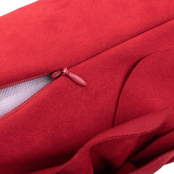 red-pillowcases