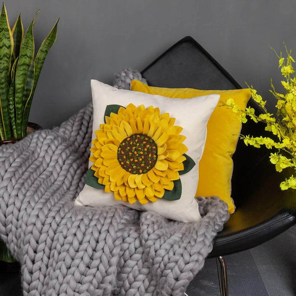 floral-decorative-pillows