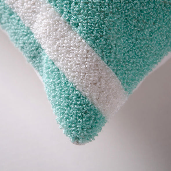 embroidery-pillow-kits