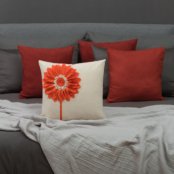 bed-decorative-throw-pillows
