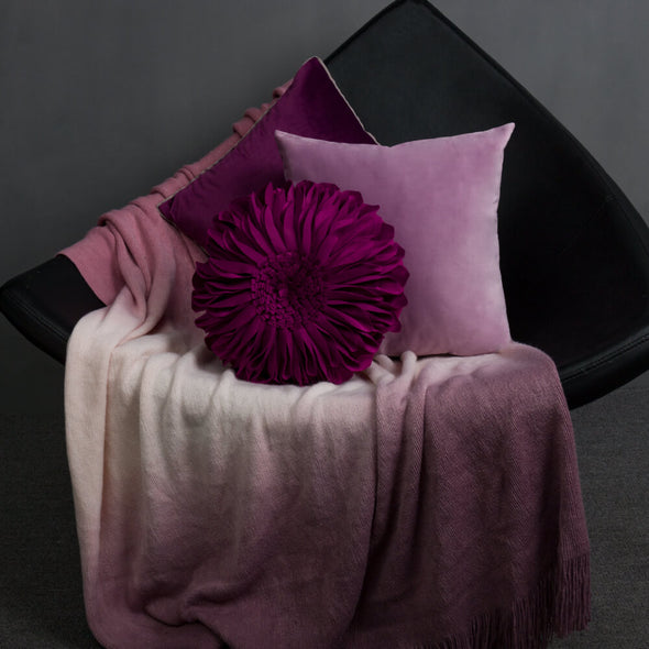 velvet-throw-pillos