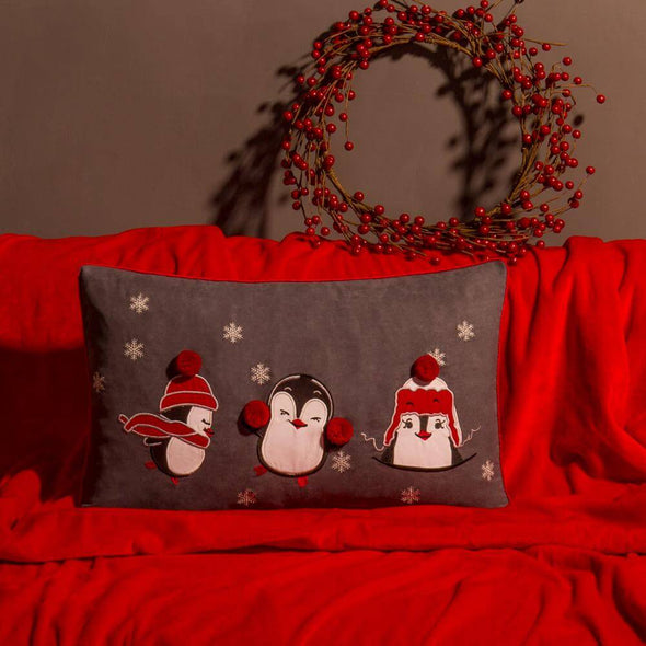 Decorative-christmas-penguin-pillow-case