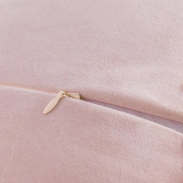 velvet-pillow-case-zipper
