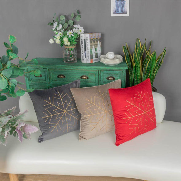 snowflake-embroidery-velvet-pillow-case
